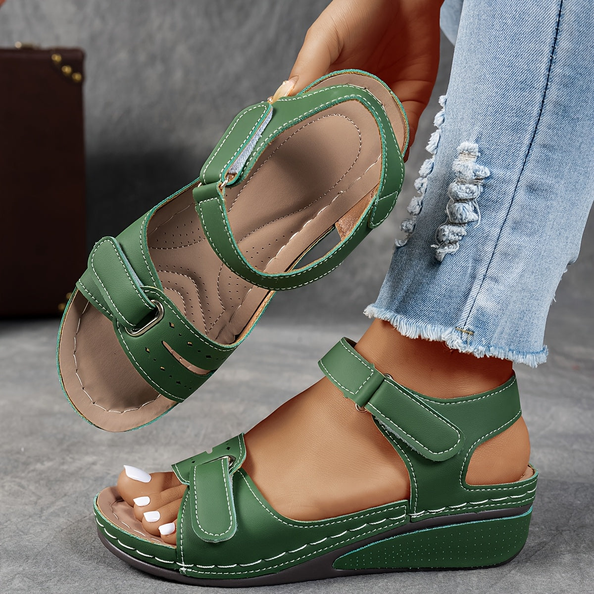 Thalia | Orthopedic Sandals for Heel Spurs, Wide Feet, and Osteoarthritis