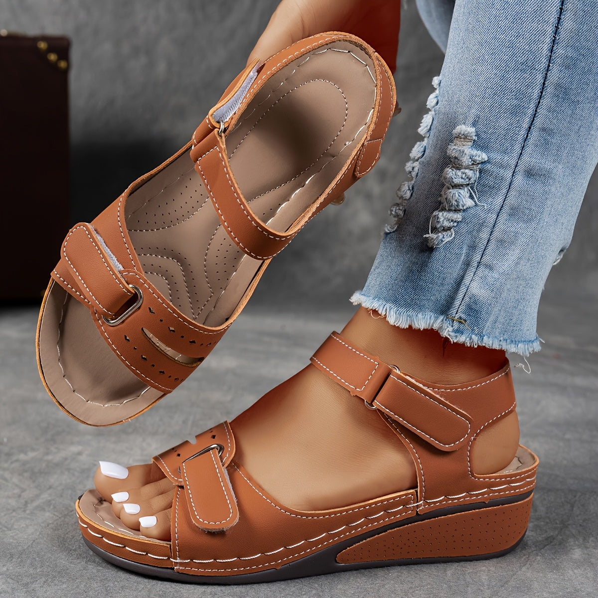 Thalia | Orthopedic Sandals for Heel Spurs, Wide Feet, and Osteoarthritis