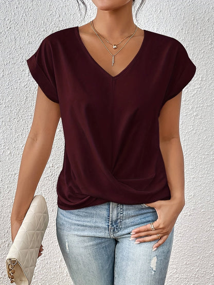 Ella | Comfortable T-shirt with an elegant neckline